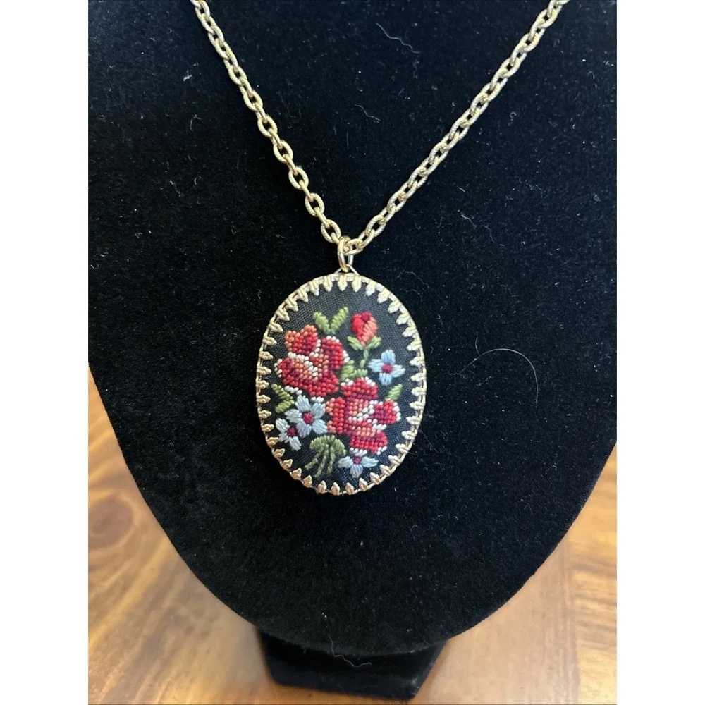 Vintage Hand Stitched‎ Roses Pendant Necklace needle point